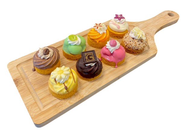 Harde wener petit fours 8 stuks